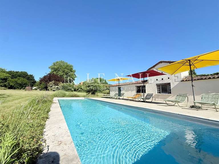 Propriété Bergerac - 10 chambres - 650m²