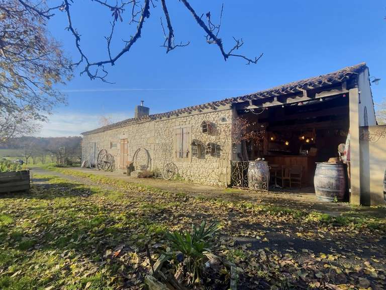 Propriété Bergerac - 10 chambres - 299m²