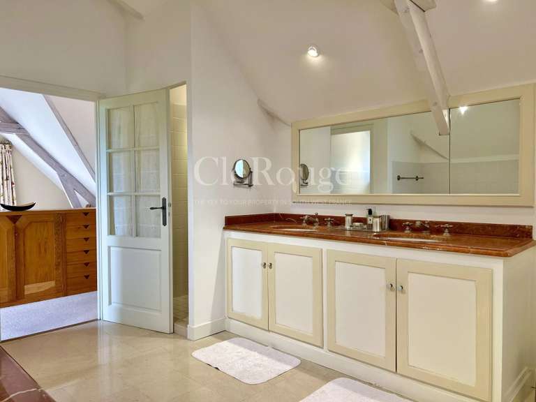 Propriété Bergerac - 3 chambres - 211m²