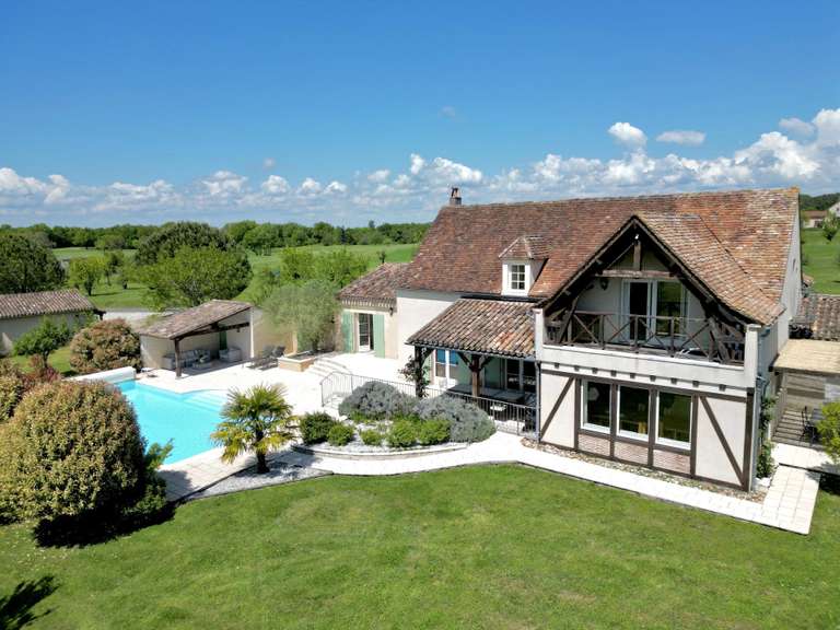 Propriété Bergerac - 3 chambres - 211m²