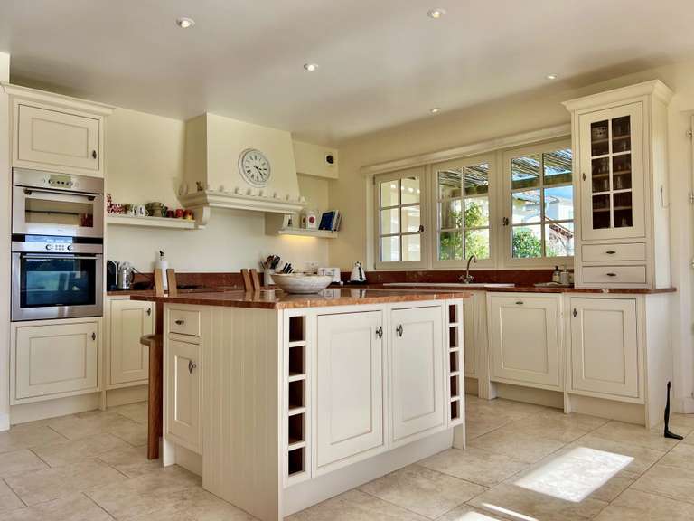 Propriété Bergerac - 3 chambres - 211m²