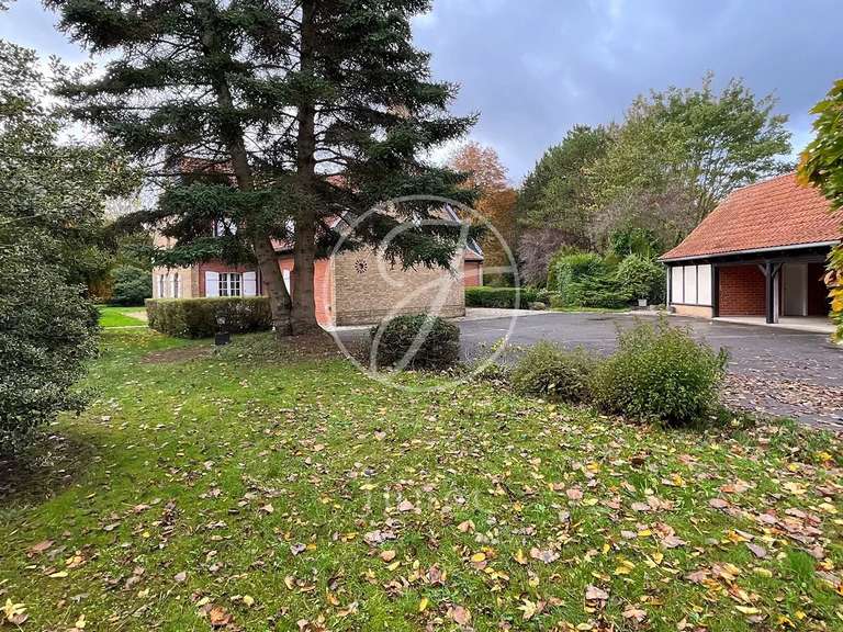 Maison Bergues - 5 chambres - 310m²