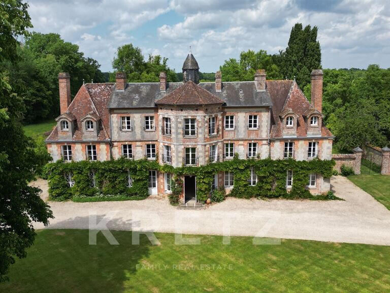 Château Bernay - 32 chambres - 2370m²