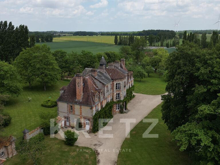 Château Bernay - 32 chambres - 2370m²