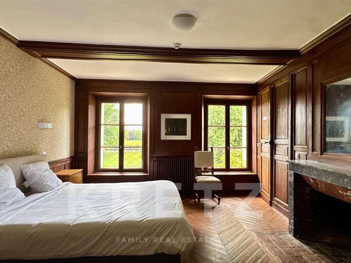 Château Bernay - 32 chambres - 2370m²