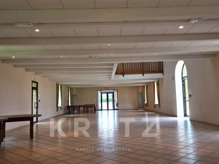 Château Bernay - 32 chambres - 2370m²