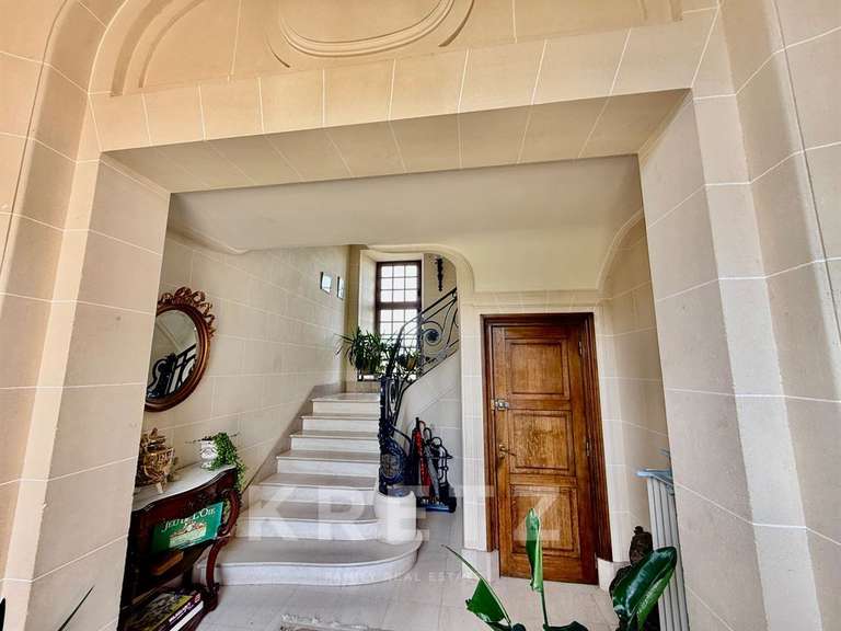 Château Bernières-sur-Mer - 10 chambres - 560m²