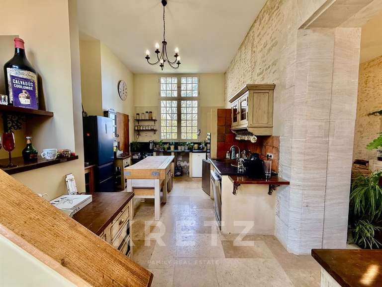 Château Bernières-sur-Mer - 10 chambres - 560m²