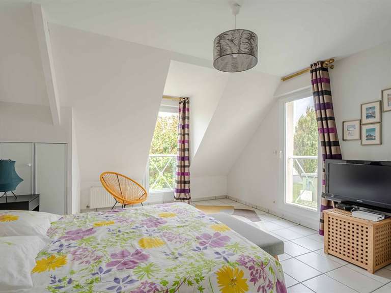 House Bernières-sur-Mer - 5 bedrooms - 169m²