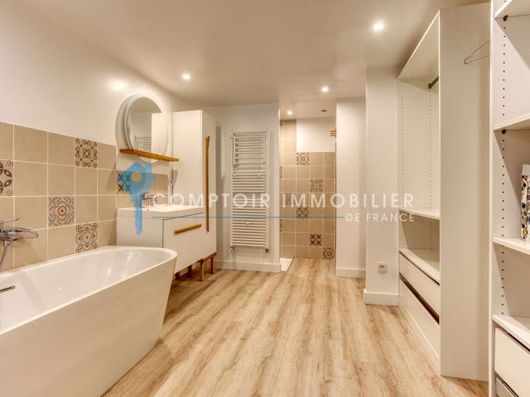 Maison Bernin - 5 chambres - 288m²