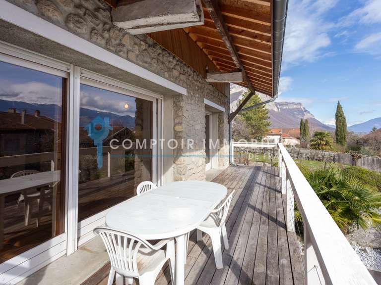 Maison Bernin - 5 chambres - 288m²