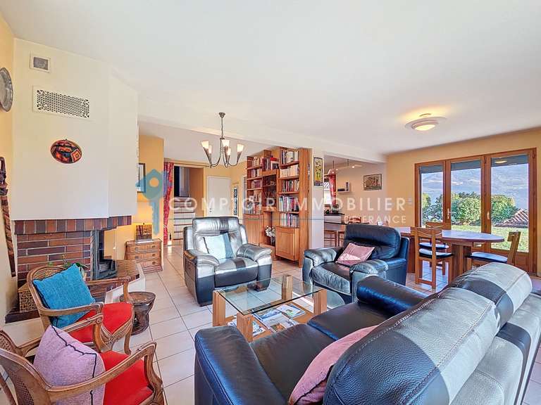 Maison Bernin - 5 chambres - 135m²