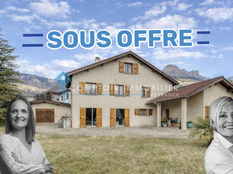 Maison Bernin - 4 chambres - 134m²