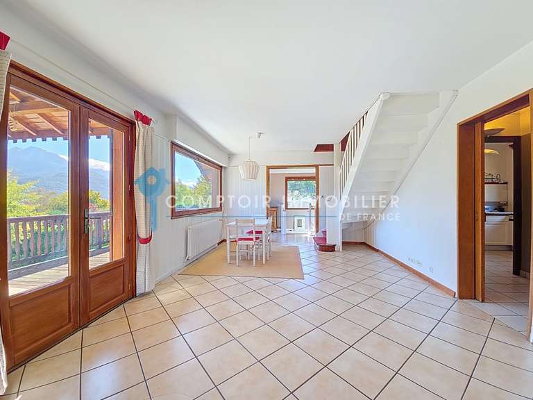 Maison Bernin - 5 chambres - 180m²