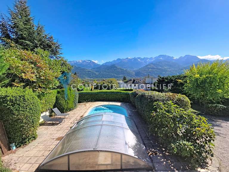 Maison Bernin - 5 chambres - 180m²