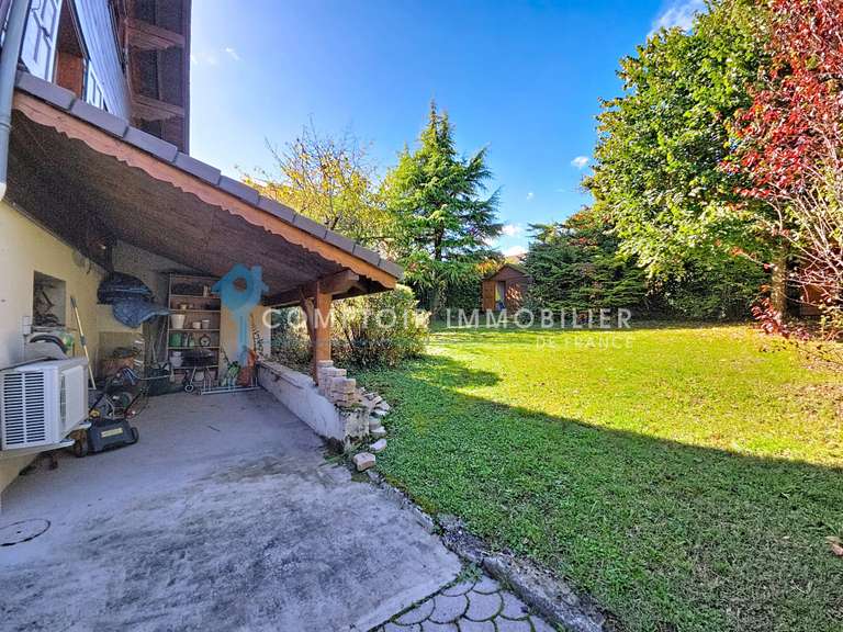 Maison Bernin - 5 chambres - 180m²