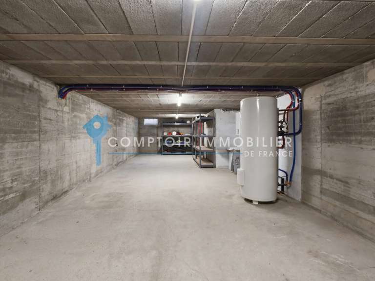 Maison Bernin - 6 chambres - 159m²