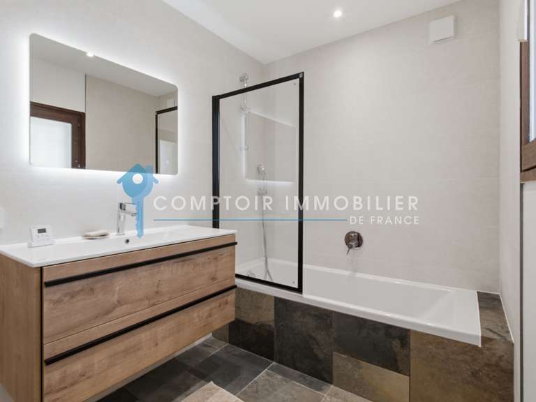Maison Bernin - 6 chambres - 159m²