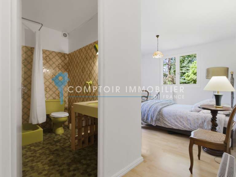 Maison Bernin - 4 chambres - 251m²