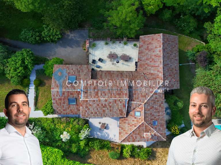 Maison Bernin - 4 chambres - 251m²