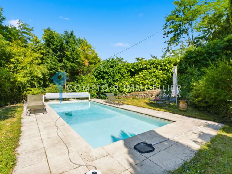 Maison Bernin - 4 chambres - 251m²