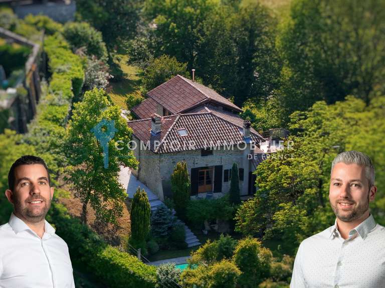 Maison Bernin - 4 chambres - 251m²