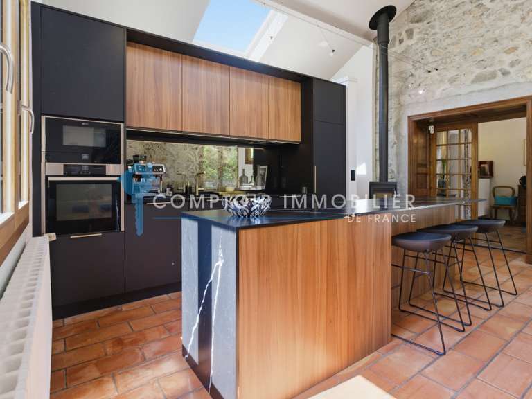 Maison Bernin - 4 chambres - 251m²