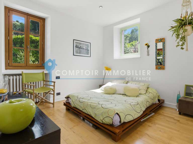 Maison Bernin - 4 chambres - 251m²