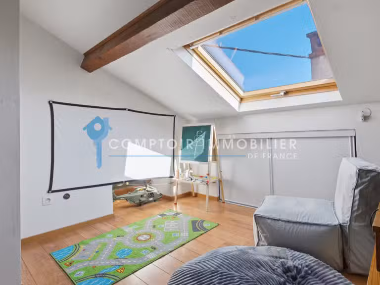 Maison Bernin - 5 chambres - 258m²