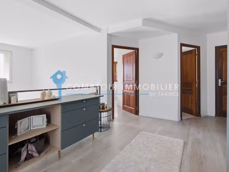 Maison Bernin - 5 chambres - 258m²