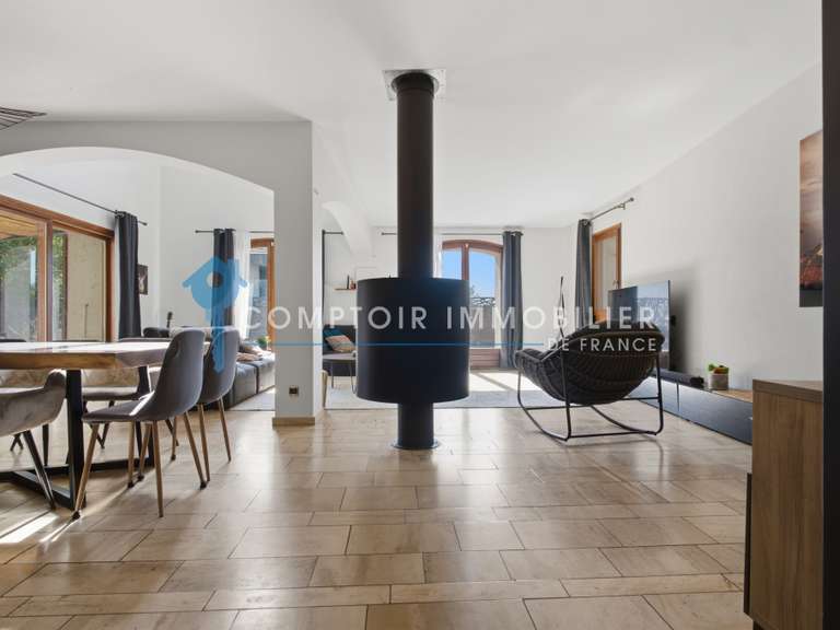 Maison Bernin - 5 chambres - 258m²