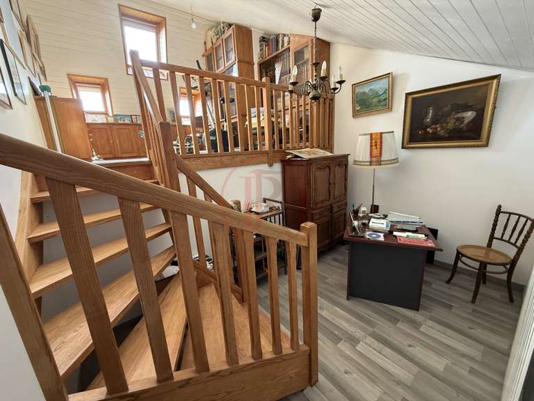 Maison Besançon - 5 chambres - 226m²