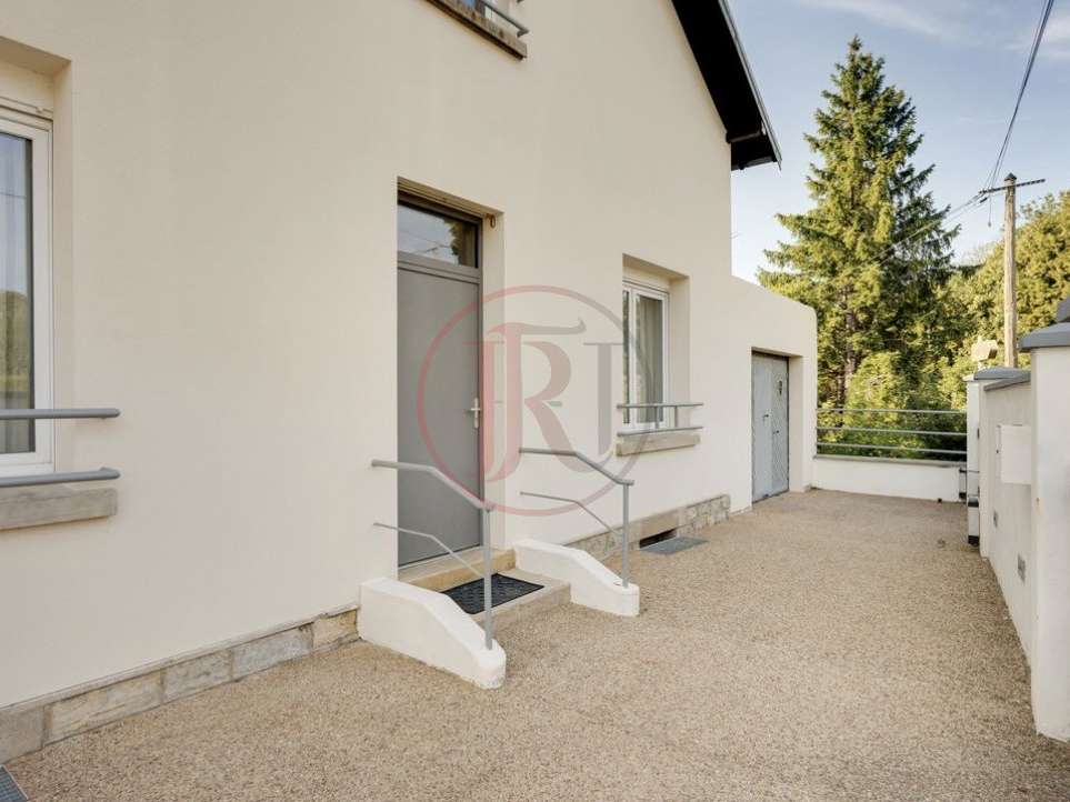 House Besançon