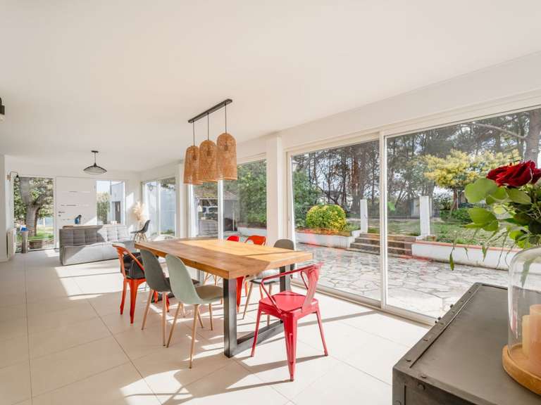 Maison Bessan - 195m²