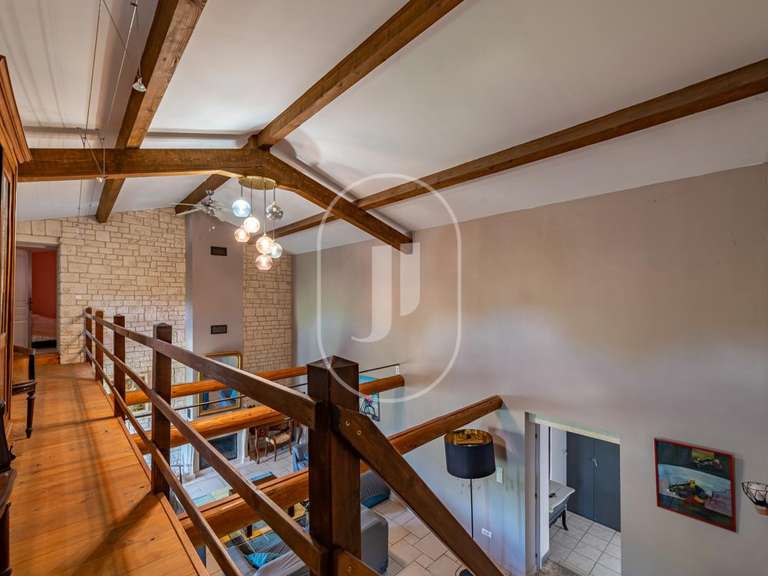 House Bessas - 6 bedrooms - 244m²