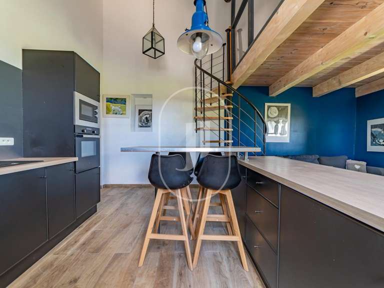 House Bessas - 6 bedrooms - 244m²