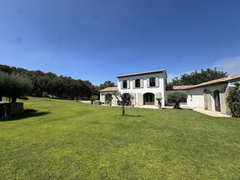 Unusual property Besse-sur-Issole - 5 bedrooms - 238m²