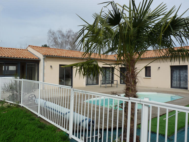 Sale House Bessines - 4 bedrooms