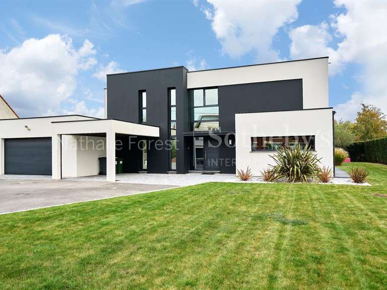 Maison Beuvry - 4 chambres - 215m²