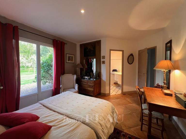 Maison Beuzeville - 5 chambres - 200m²