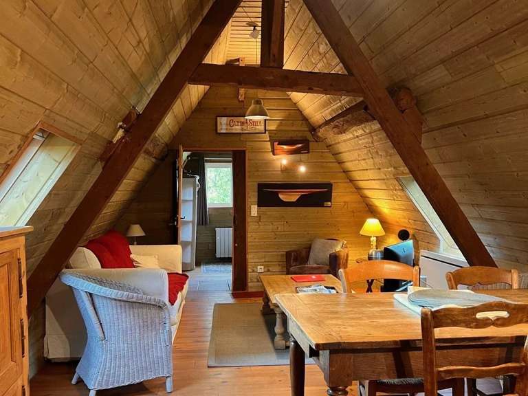 Maison Beuzeville - 5 chambres - 200m²