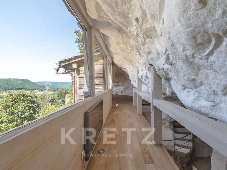 Maison Beynac-et-Cazenac - 3 chambres - 125m²