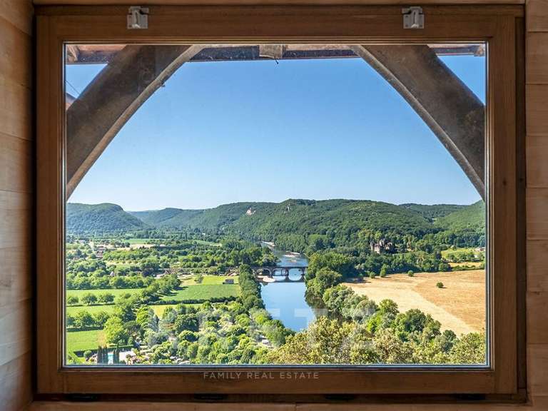 Maison Beynac-et-Cazenac - 3 chambres - 125m²