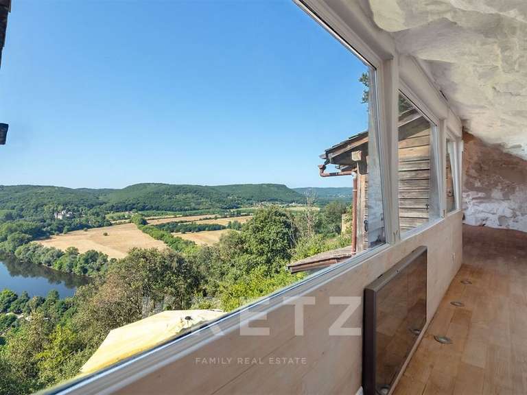 Maison Beynac-et-Cazenac - 3 chambres - 125m²