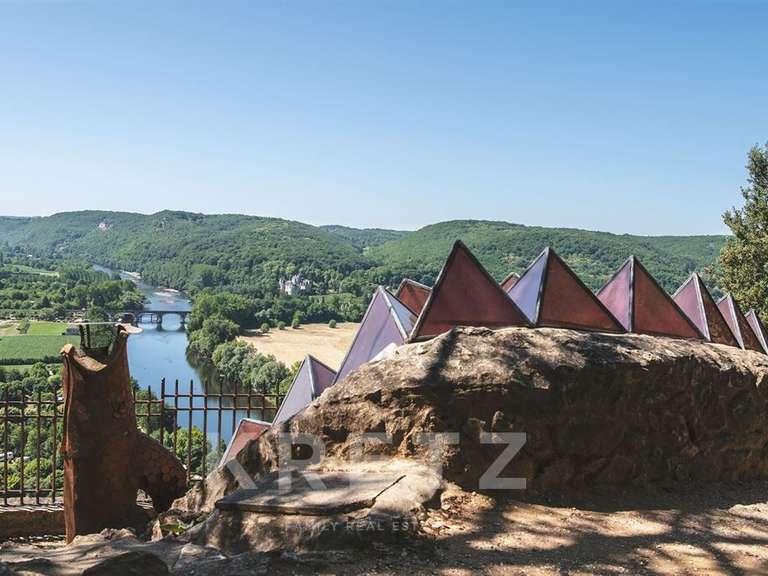 Maison Beynac-et-Cazenac - 3 chambres - 125m²