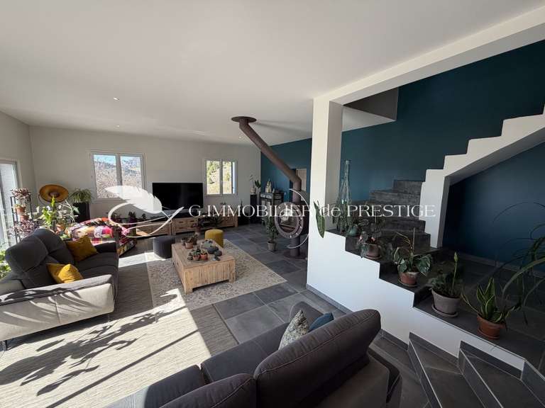 Villa Bézaudun-sur-Bîne - 4 chambres - 270m²