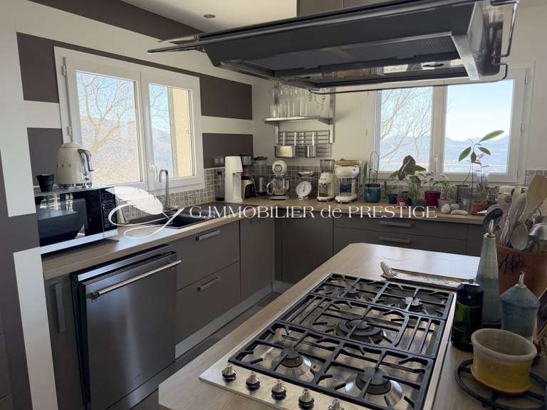 Villa Bézaudun-sur-Bîne - 4 chambres - 270m²