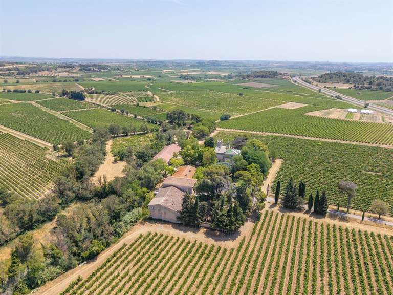 Castle Béziers - 18 bedrooms - 781m²