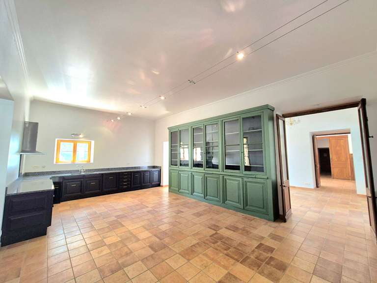 Château Béziers - 9 chambres - 883m²
