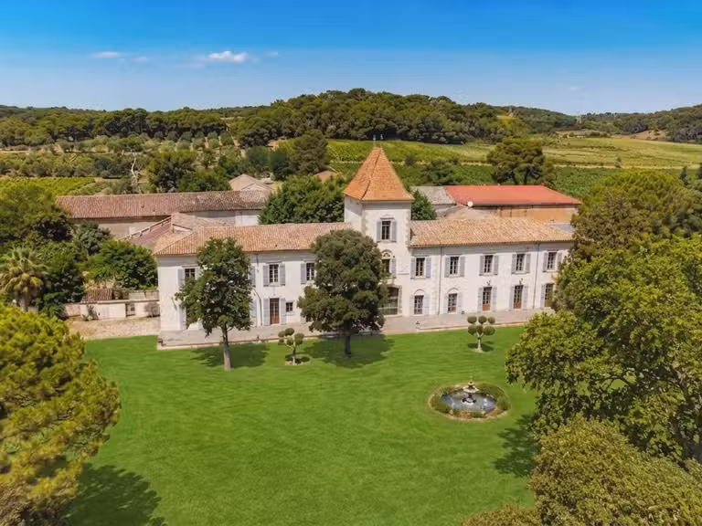 Château Béziers - 9 chambres - 883m²
